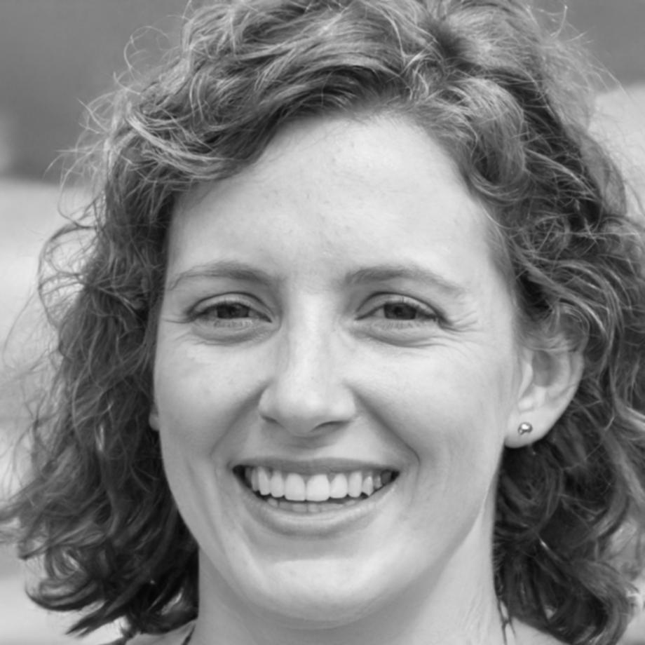 Lena Böhmer, Lead Instructor bei Zorineonix